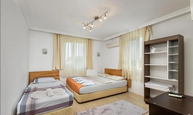 Flora Pansiyon Cirali Apartment Kemer Exterior foto