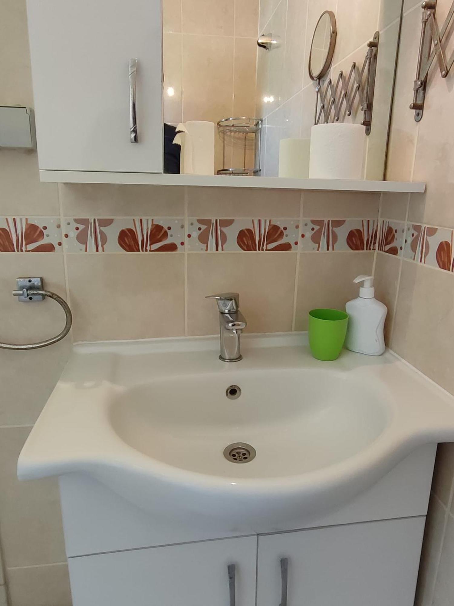 Flora Pansiyon Cirali Apartment Kemer Exterior foto