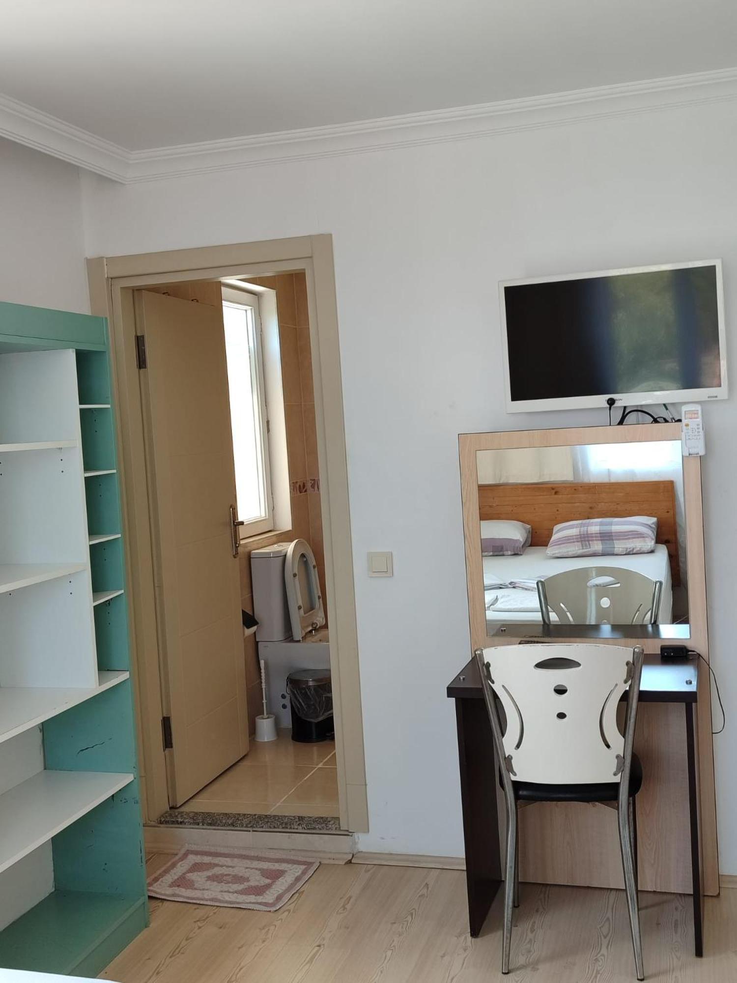 Flora Pansiyon Cirali Apartment Kemer Exterior foto